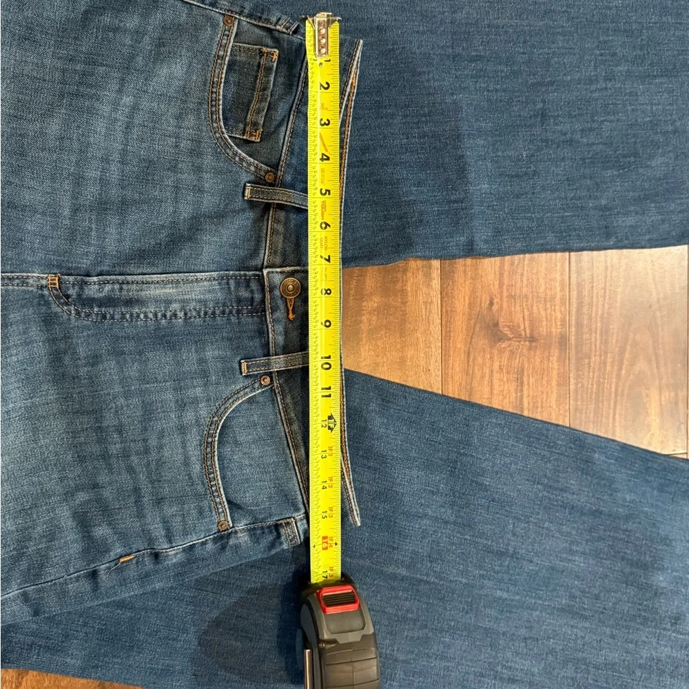 Chico’s High Rise Wide Leg Jeans - Picture 8 of 10